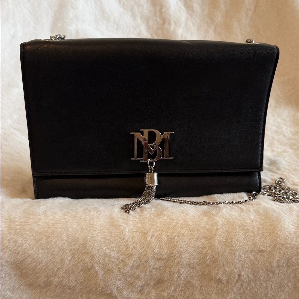 Elegant Black Chain Shoulder Bag